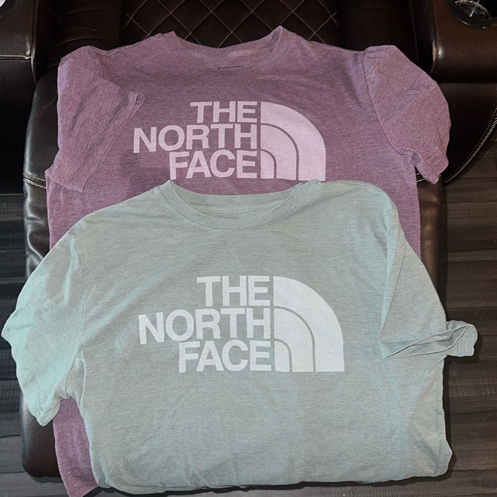 Men’s The North Face t shirts